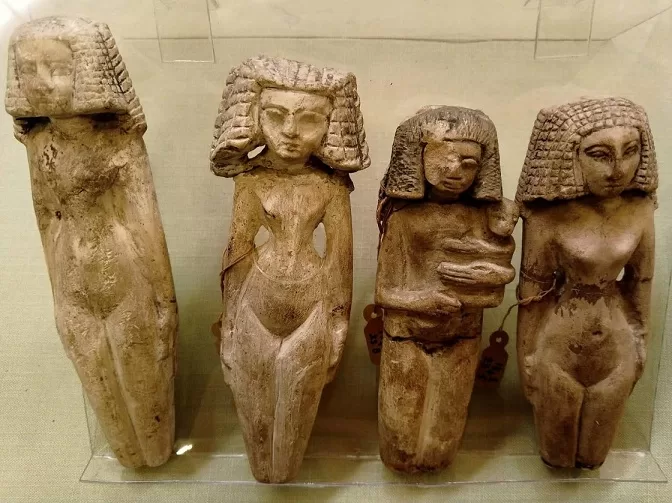 « Les statues féminines »… symboles de la beauté et de la spiritualité à travers les civilisations anciennes 3 - Le Progrès Egyptien