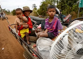 Thaïlande-Cambodge: les combats frontaliers poussent un demi-million de personnes à évacuer 3 - Le Progrès Egyptien Thaïlande-Cambodge: les combats frontaliers poussent un demi-million de personnes à évacuer