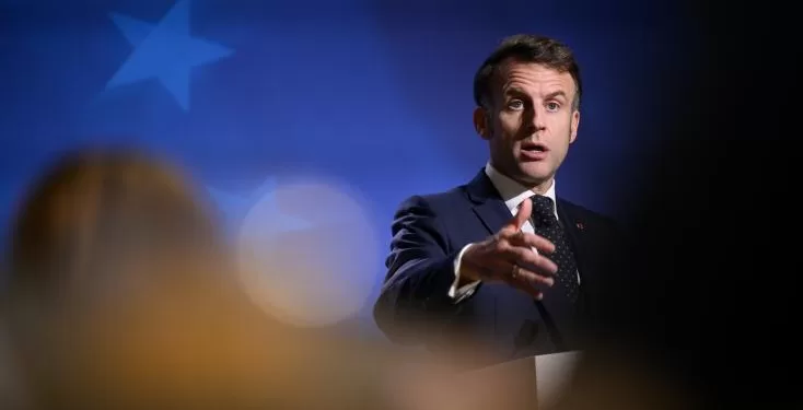 Macron aux Emirats pour fêter Noël avec les forces françaises 1 - Le Progrès Egyptien