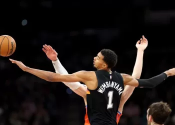 NBA: Wembanyama et les Spurs domptent à nouveau le Thunder 4 - Le Progrès Egyptien NBA: Wembanyama et les Spurs domptent à nouveau le Thunder