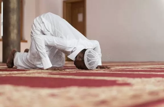 Prier sans se presser: Le sens de la prière dans un monde pressé 1 - Le Progrès Egyptien