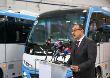 Le minibus “Nasr Star”, nouveau pas sur la voie de localisation de l’industrie automobile   