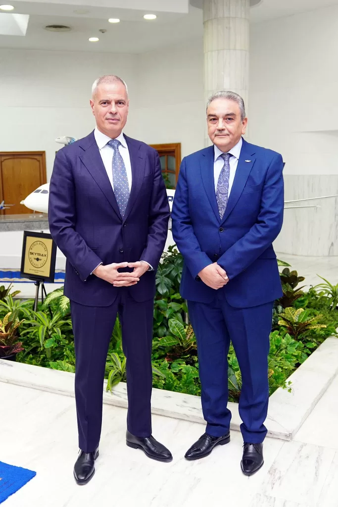 Le pilote Ahmed Adel rend hommage à Chérif Abdel-Galil en reconnaissance de ses services 5 - Le Progrès Egyptien