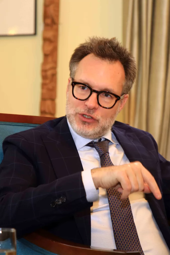 Le Canada tisse des ponts littéraires et culturels au Salon du Caire 4 - Le Progrès Egyptien Le Canada tisse des ponts littéraires et culturels au Salon du Caire 3 - Le Progrès Egyptien