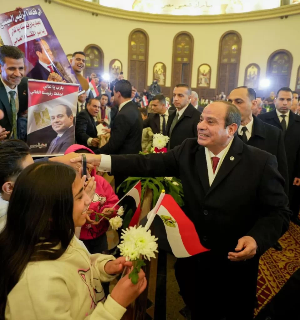 Al-Sissi présente ses vœux de Noël à la cathédrale de la Nativité du Christ (Photos) 9 - Le Progrès Egyptien