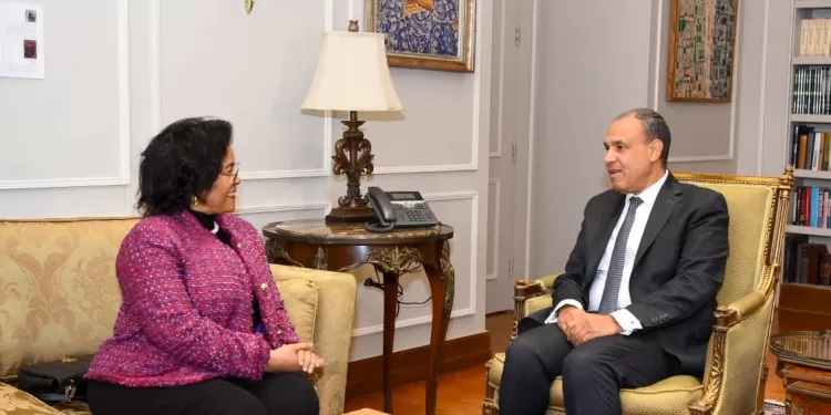 NEPAD: Renforcer la coopération en matière de développement en Afrique 2 - Le Progrès Egyptien NEPAD: Renforcer la coopération en matière de développement en Afrique 1 - Le Progrès Egyptien