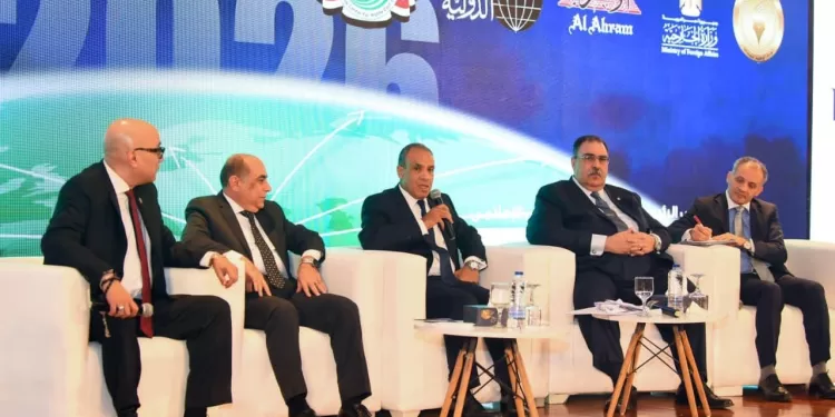 Le ministre des AE participe à un séminaire consacré au bilan de la politique étrangère égyptienne en 2025 1 - Le Progrès Egyptien