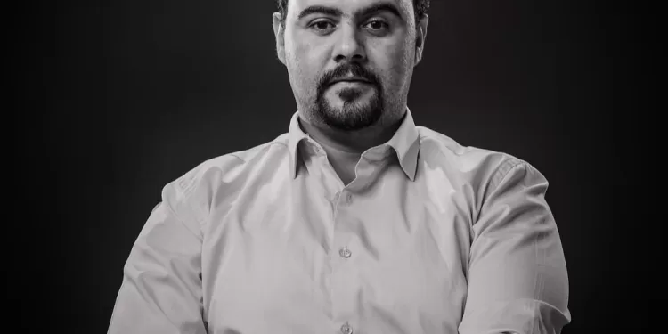 « Roboto – Le Bot de la ruelle »… un nouveau roman de science-fiction philosophique de l’écrivain Mohamed Gaballah 1 - Le Progrès Egyptien