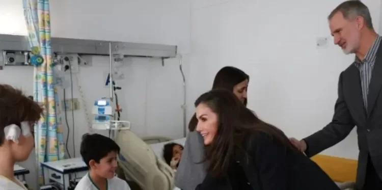 Felipe et Letizia d'Espagne au chevet des victimes de la catastrophe ferroviaire 1 - Le Progrès Egyptien