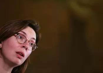 Budget: les partis à Bercy pour trouver des “convergences” avant les discussions à l’Assemblée