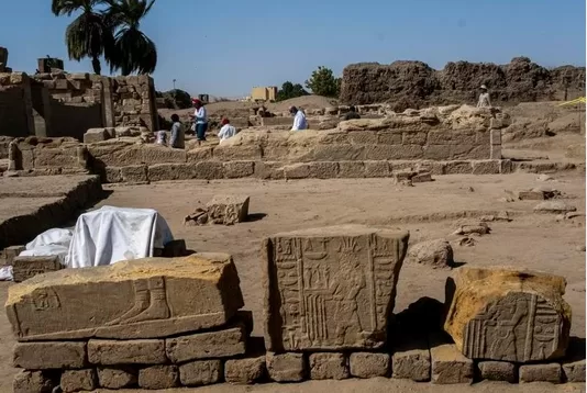 Karnak à nouveau sous les projecteurs 3 - Le Progrès Egyptien