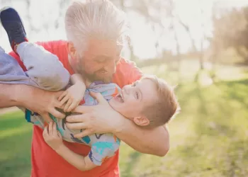 Devenir père : Y a-t-il un âge idéal ?