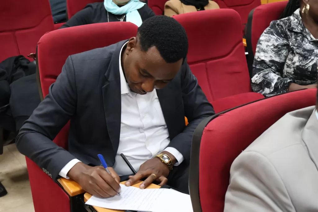 En coopération avec le Conseil international des aéroports: Programme de formation pour améliorer l’expérience passager 7 - Le Progrès Egyptien