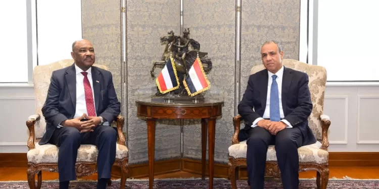 Le ministre des Affaires étrangères s’entretient avec son homologue soudanais 2 - Le Progrès Egyptien Le ministre des Affaires étrangères s’entretient avec son homologue soudanais 1 - Le Progrès Egyptien