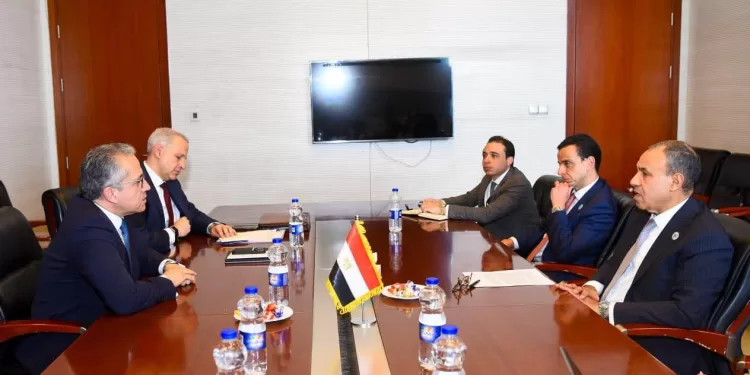 Dr Badr Abdel-Aati s’entretient avec Khaled El-Anany, directeur général de l’UNESCO 1 - Le Progrès Egyptien