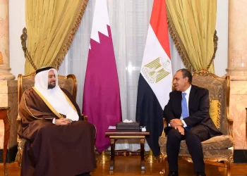 Abdel-Aati s’entretient avec son homologue qatari en marge d’une réunion internationale au Caire