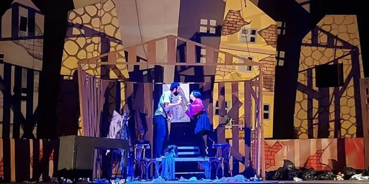 Ismaïlia: La jeunesse théâtrale fait jaillir la lumière et réinvente l’amour 1 - Le Progrès Egyptien