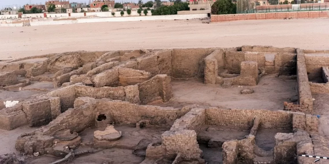 Mise au jour d'une cité remontant à l'ère Cheikh al-Arab Hammam 2 - Le Progrès Egyptien Mise au jour d'une cité remontant à l'ère Cheikh al-Arab Hammam 1 - Le Progrès Egyptien