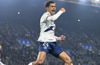 Ligue 1: le Paris SG reprend son fauteuil de leader, Lyon recolle au podium