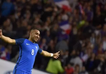 Foot: Fin de carrière pour Dimitri Payet, roi sans couronne