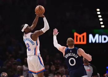 NBA: le Thunder résiste aux Wolves, “SGA” sauve sa série