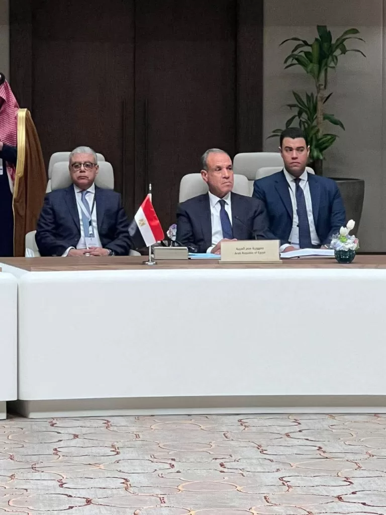 Réunion consultative ministérielle à Riyad : Le ministre des A.E. réaffirme la pleine solidarité de l'Égypte avec les États du Golfe 3 - Le Progrès Egyptien