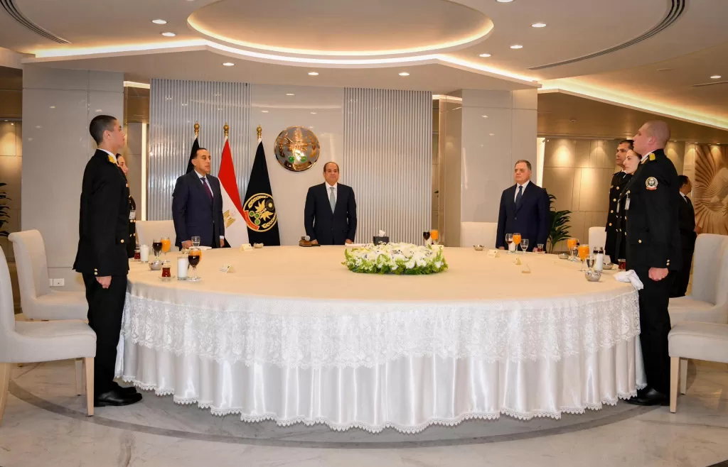 Le président Al-Sissi participe à l’iftar de l’Académie de police 8 - Le Progrès Egyptien Le président Al-Sissi participe à l’iftar de l’Académie de police 7 - Le Progrès Egyptien