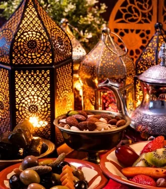 Table garnie à l’iftar 1 - Le Progrès Egyptien