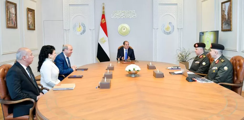 Le président examine les efforts de développement des aéroports 3 - Le Progrès Egyptien
