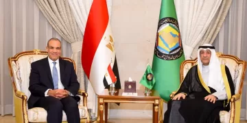 Le Caire et le CCG coordonnent leurs efforts à Riyad pour la désescalade