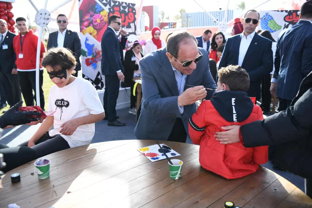 Al-Sissi accomplit la prière de l’Aïd al-Fitr et inaugure le monorail de la Nouvelle Capitale administrative 17 - Le Progrès Egyptien