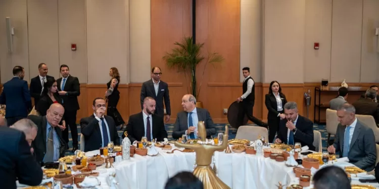 Les pilotes saluent le maintien du Dr Sameh Al-Hefni à la tête de l’Aviation civile 2 - Le Progrès Egyptien Les pilotes saluent le maintien du Dr Sameh Al-Hefni à la tête de l’Aviation civile 1 - Le Progrès Egyptien