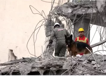 Guerre au Moyen-Orient : l’armée israélienne affirme mener des frappes « visant des infrastructures du régime » iranien