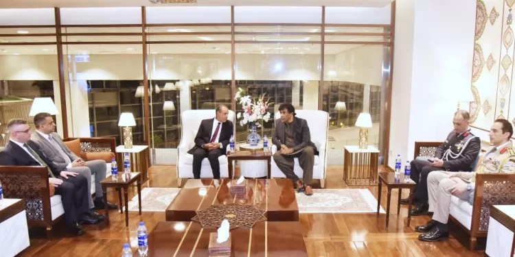 Le ministre égyptien des Affaires étrangères arrive à Islamabad pour un sommet crucial 1 - Le Progrès Egyptien