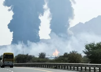 Les Etats-Unis bombardent près du détroit d’Ormuz, l’Iran promet de “venger” Larijani