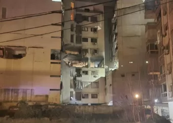 Liban: Israël frappe au coeur de Beyrouth, détruit deux ponts dans le sud