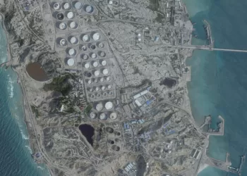 Guerre au Moyen-Orient : l’Iran menace de détruire des sites pétroliers liés aux Etats-Unis