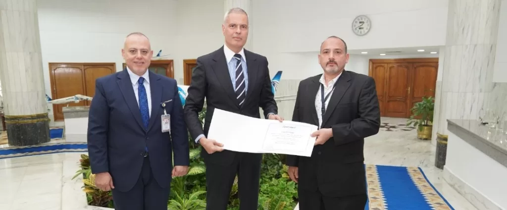 EgyptAir: Des ingénieurs de maintenance d’exception relèvent un défi technique majeur 6 - Le Progrès Egyptien EgyptAir: Des ingénieurs de maintenance d’exception relèvent un défi technique majeur 5 - Le Progrès Egyptien