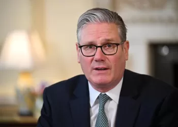 Affaire Mandelson/Epstein: Starmer appelé à démissionner après de nouvelles révélations