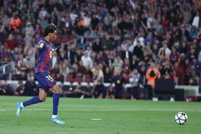 Ligue des champions: Face à l'Atlético, le grand défi de Lamine Yamal 2 - Le Progrès Egyptien Ligue des champions: Face à l'Atlético, le grand défi de Lamine Yamal 1 - Le Progrès Egyptien