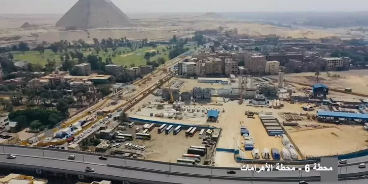 Ligne 4 du métro: Le Président inspecte les travaux à la station «Al-Ahramat» 1 - Le Progrès Egyptien