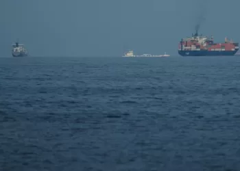 Bloomberg: Les navires appelés à hisser le drapeau de pays amis pour traverser Ormuz 4 - Le Progrès Egyptien Bloomberg: Les navires appelés à hisser le drapeau de pays amis pour traverser Ormuz