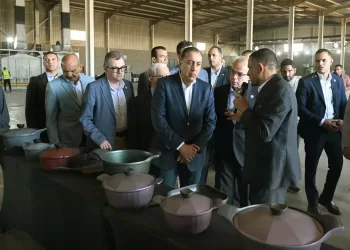 Madbouli inaugure une usine des produits en aluminium à Sokhna