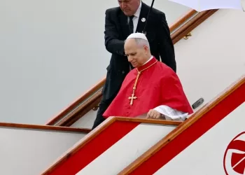 Visite historique en Algérie : Léon XIV affiche sa sérénité face aux critiques de Donald Trump