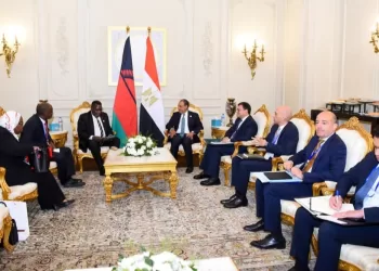 Le chef de la diplomatie s’entretient avec son homologue malawien