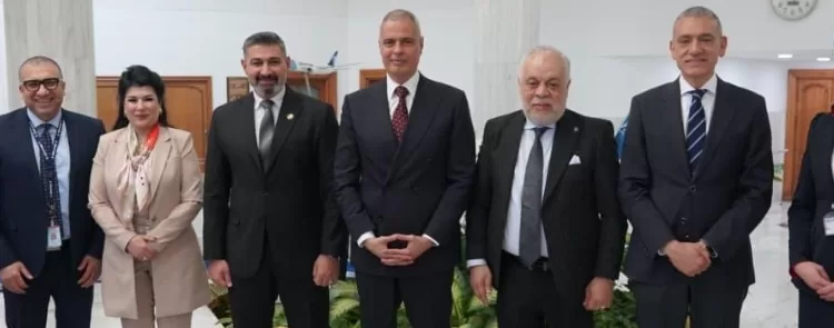 EgyptAir - Syndicat des professions artistiques: Collaboration renforcée 1 - Le Progrès Egyptien