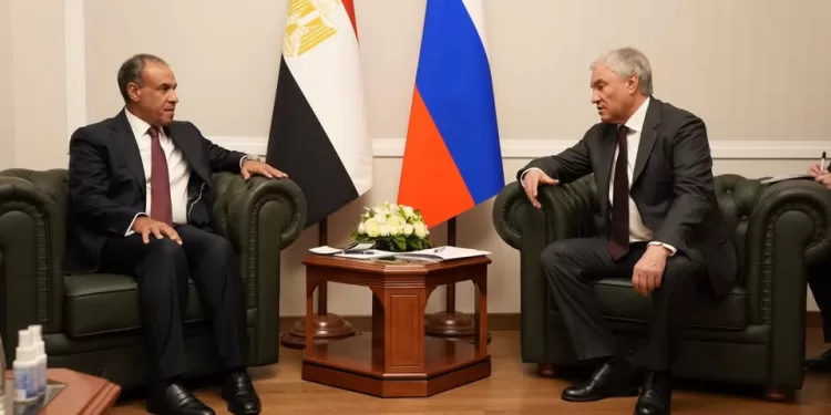 Le ministre des AE et le président de la Douma russe examinent la coopération parlementaire conjointe 2 - Le Progrès Egyptien Le ministre des AE et le président de la Douma russe examinent la coopération parlementaire conjointe 1 - Le Progrès Egyptien