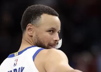 NBA: Curry élimine les Clippers de la course aux play-offs