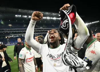 Coupe de France: Nice surprend Strasbourg et rejoint Lens en finale