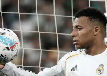 Real Madrid repris sur le fil par le Betis, Mbappé touché aux ischio-jambiers